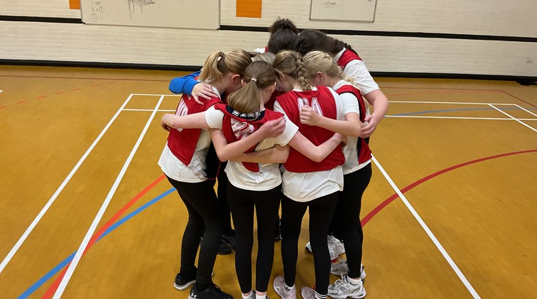 Y8/9 Netball-2